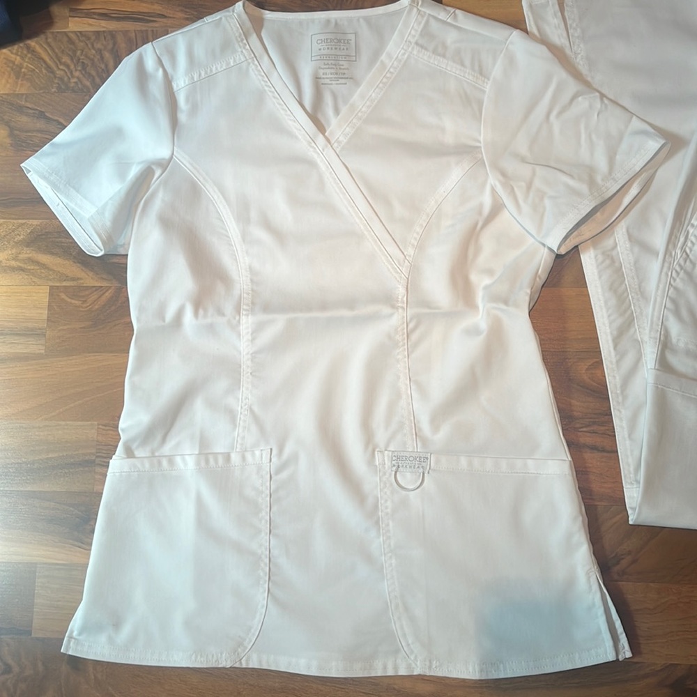 White cherokee workwear revolution scrub set